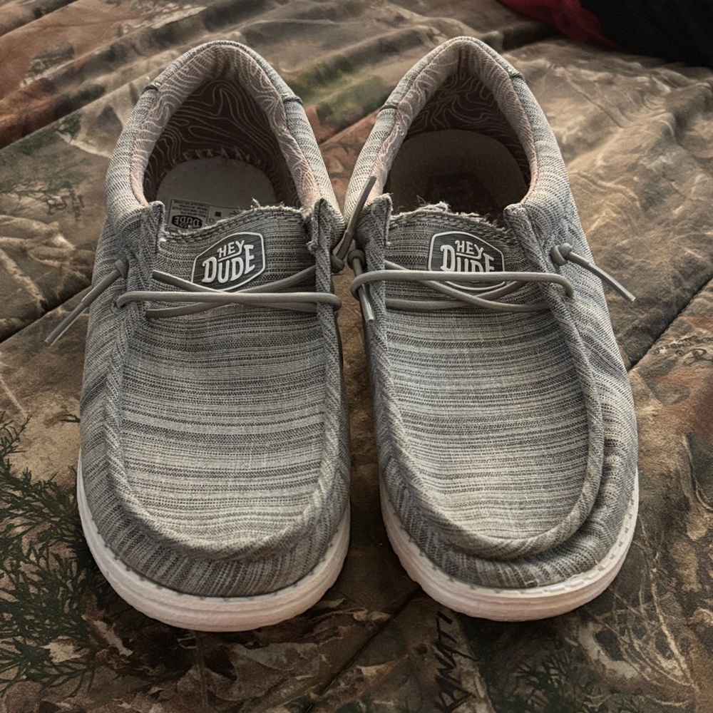Hey Dude Boys Size 3